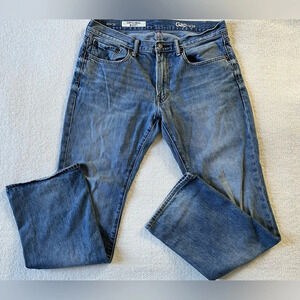 GAP jean, original boot cut. Medium wash. Size 32 x 32